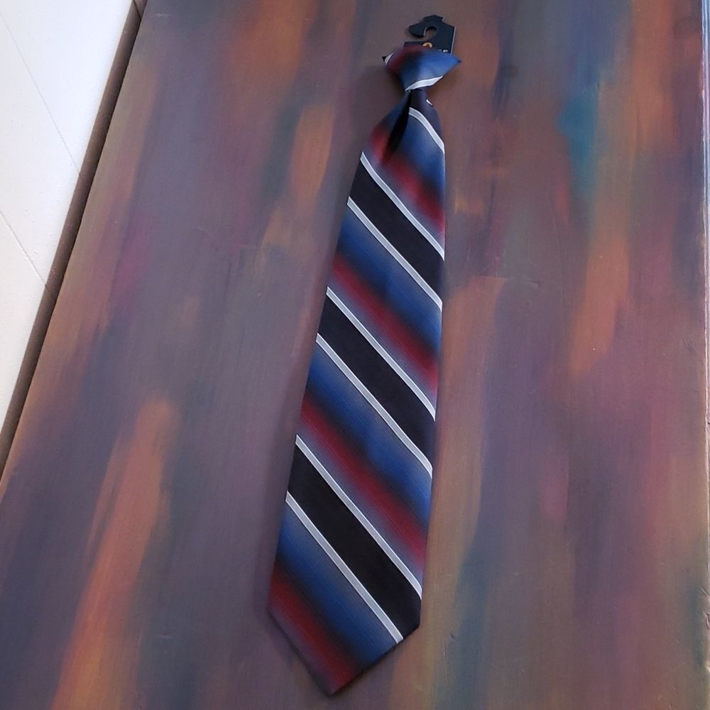 NWT Puritan Special Edition Mens Clip-On Tie Blue Gray Red